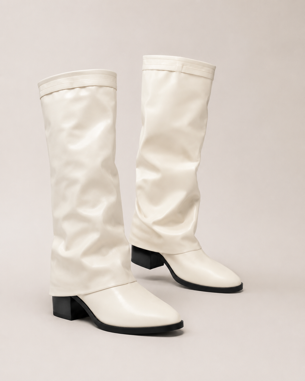 Botas Altas Brillantes Punta Puntiaguda