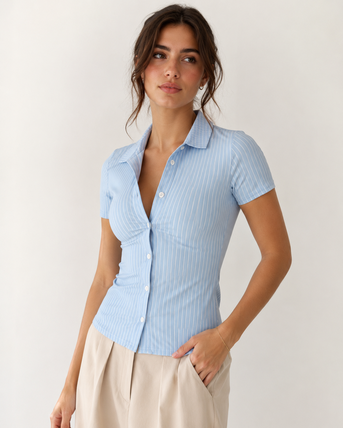Camisa Rayas Ajustada Manga Corta